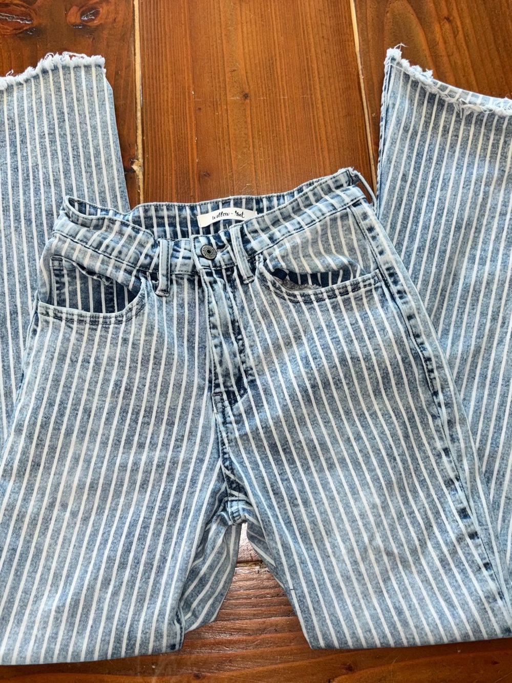 Striped Light Blue Wide-Leg Jeans — Women's Flare Fit